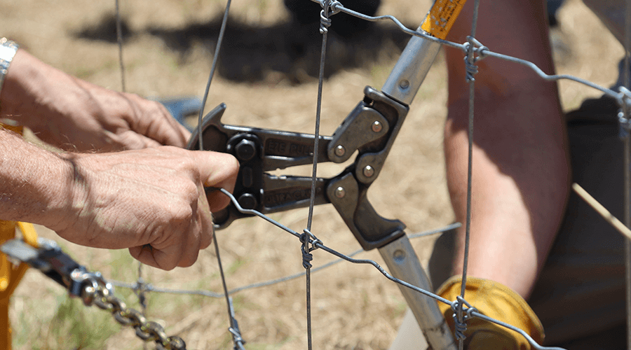 Splice your STAY-TUFF fence with a crimp tool