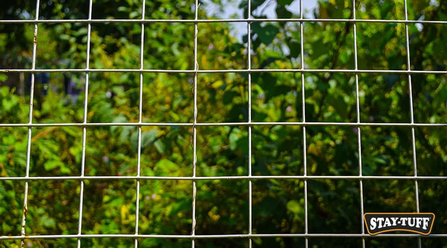 The 4x4 Utility Panel is suitable for lawn or garden applications, or even safety barriers.